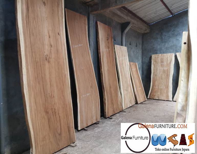 Jual Papan Kayu Trembesi Solid