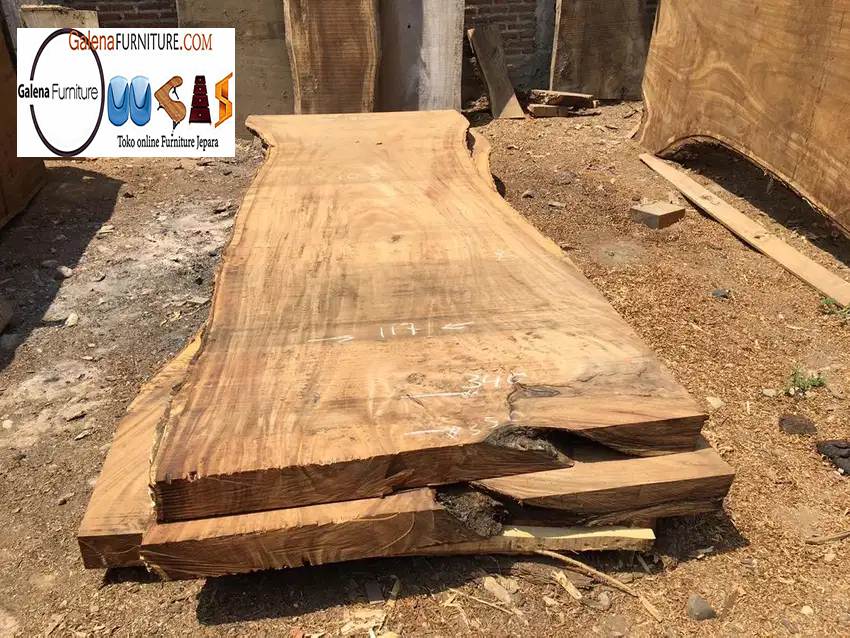 Jual Papan Kayu Trembesi Solid