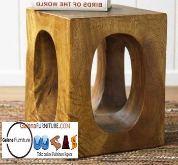 Kursi Trembesi Stool Terunik di Dunia Kayu Solid