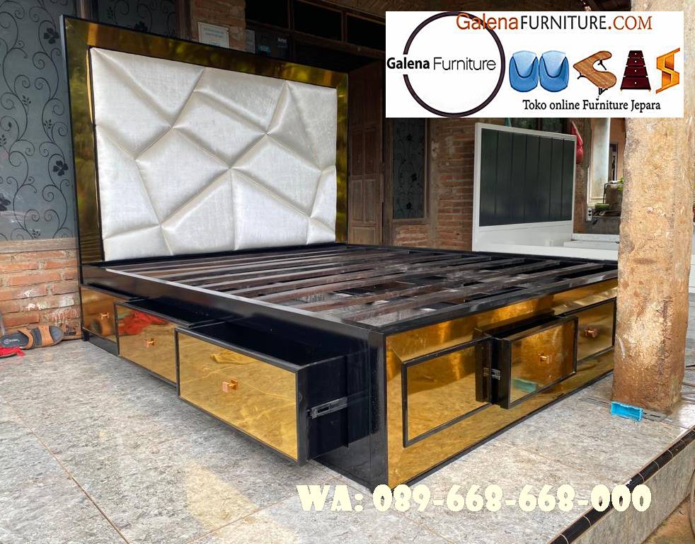 Jual Tempat Tidur Stainless Gold Mewah Harga Terjangkau