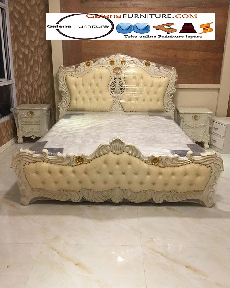 Jual Tempat Tidur Mewah Solo Kayu Jati Berkualitas Tinggi