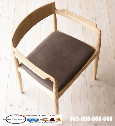 Kursi Cafe Kayu Jati Minimalis Desain Modern Elegan Terpopular